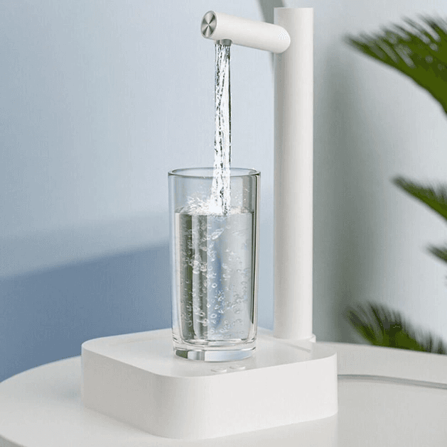 Электронный настольный умный диспенсер/насос для воды с USB зарядки WATER DISPENSER