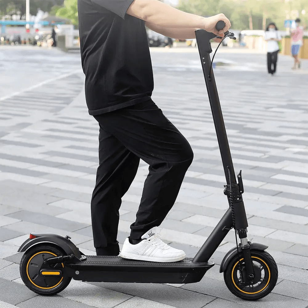 Електросамокат G30 PRO Max 600W 18Ah з переднім амортизатором та посиленим акумулятором
