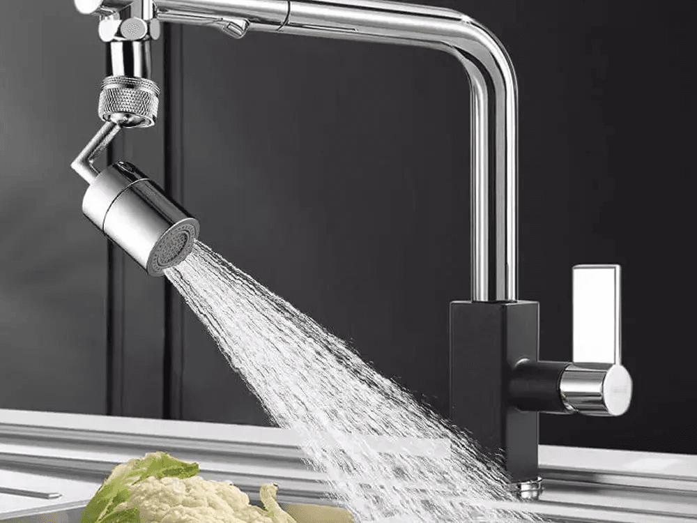 Насадка на кран Water для смесителя. Аэратор поворотная головка на 720 градусов с 2 режимами изогнутый вращающийся