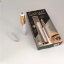 Фото 6 — Жіночий тример - коректор для брів Flawless brows