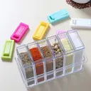 Фото 2 — Набір ємностей для спецій Seasoning Six Piece Set, 6 баночок ∙ Кухонний набір - спецівниця на підставці ∙ Екопластик