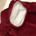 Photo 2 — Плед-Толстовка с капюшоном и рукавами Huggle Hoodie Blanket 3-в-1 Унисекс • Тёплое худи + Согревающий плед + Домашний халат