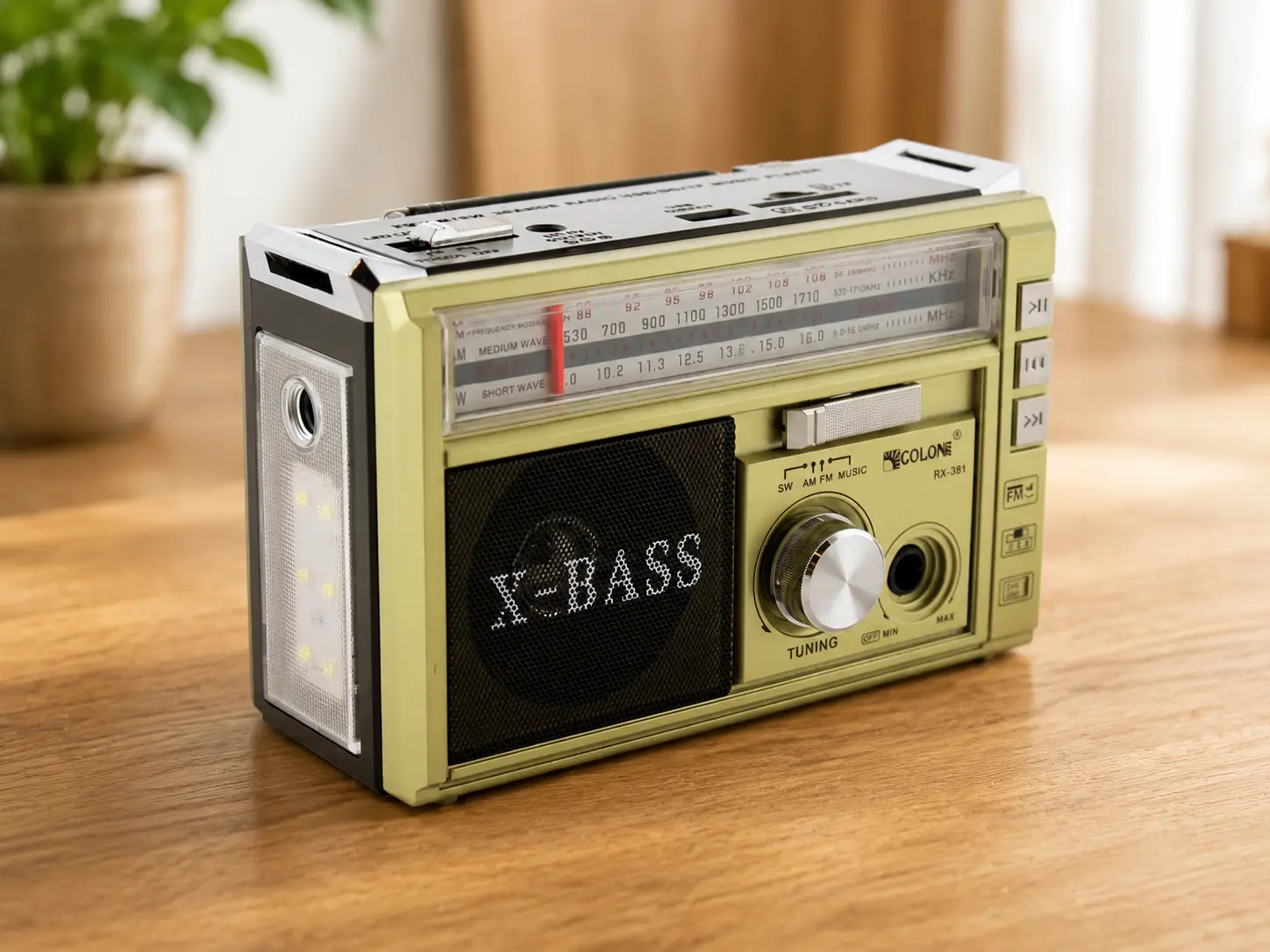 GOLON RX-382 Radio with MP3, USB + Flashlight