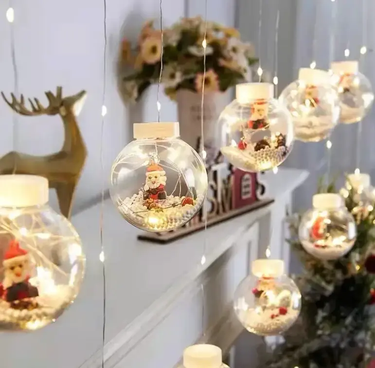 Curtain string light with Santa & balls, 3.0 m, 10 balls, warm white