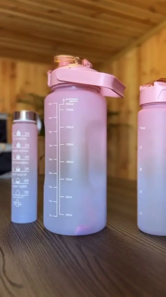Набор Бутылок для воды 3 в 1 объемом 2 литра,  BOTTLE
