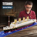 Photo 1 — Titanic Ship Building Set Mini, 1878 Pieces