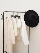 Фото 3 — Вішалка для одягу з полицями для взуття Clothes Rack Up, чорна, 170x60x26 см