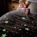 Фото 3 — Сірий Дитячий плед-покривало Magic Blanket, що світиться в темряві, 150х200 см