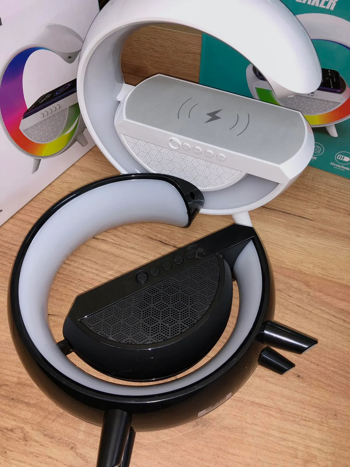 Умный светильник-ночник G-Smart с беспроводной зарядкой 15W и Bluetooth-колонкой