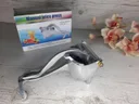 Photo 6 — Handheld fruit juicer with clamp Hand Juicer ST536