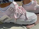 Фото 2 — Кроссовки женские NIKE DUNK, натуральная кожа, белые с розовыми вставками