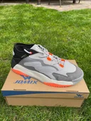 Photo 1 — Men's leather sneakers SupoA2486-2, gray with orange stripes