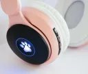 Фото 4 — Дитячі бездротові навушники ST77M з котячими вушками, рожеві, Bluetooth