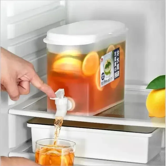 Контейнер-лимонадниця з краном, 2.5 л Store