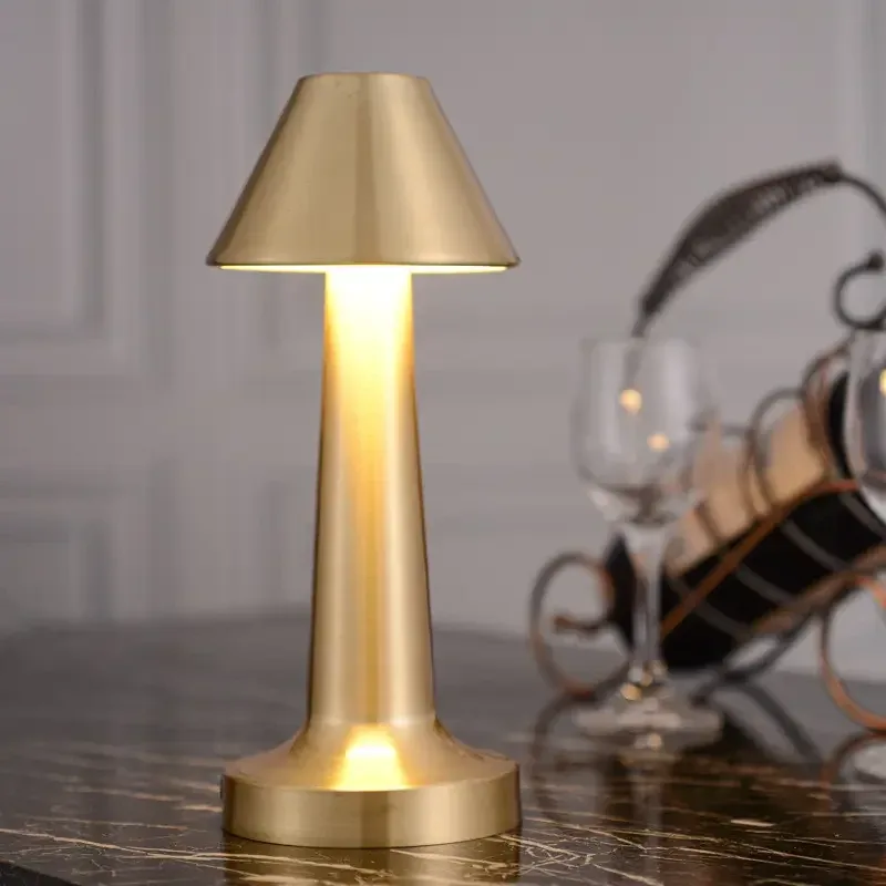 Table Lamp, metal, rechargeable, touch-sensor LED